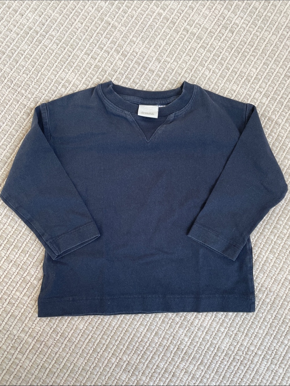 Zara Navy Long-Sleeve Crewneck Pullover